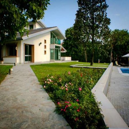 Villa Magnolie Corbetta Exterior foto